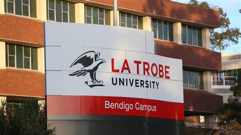 La Trobe University Bendigo Campus - 199, Edwards Rd, Flora Hill VIC 3552, Australia