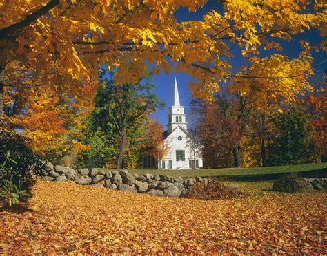 Autumn Leaves In New Hampshire Make For Prime Fall Leaf Peeping Trips