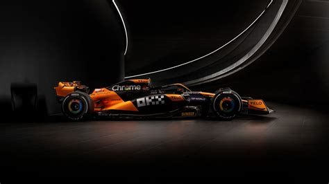 McLaren, the first Formula 1 team to show its new car - 24 Hours World