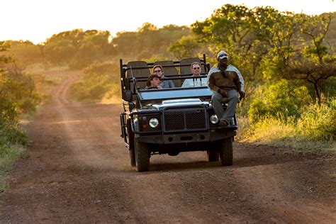 Safari Jeep in the Bush | Apogee Photo Magazine