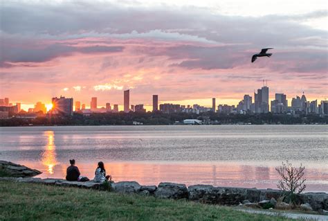 Toronto at 6am - Sunrise at Humber Bay Shores Park | Flickr