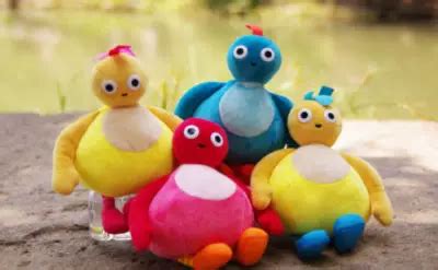 Toys Toys & Hobbies New Twirlywoos Chickedy Chick Peekaboo plush Toy 2PCS Gift