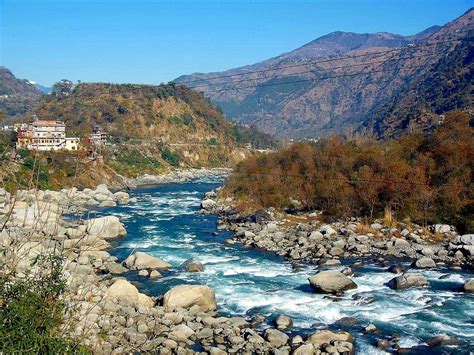 14 Best Places to Visit in Chamba - ChaloGhumane.com