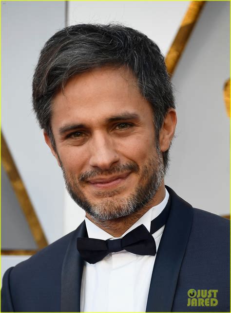 Gael Garcia Bernal Looks Handsome at Oscars 2018 Ahead of 'Coco ...