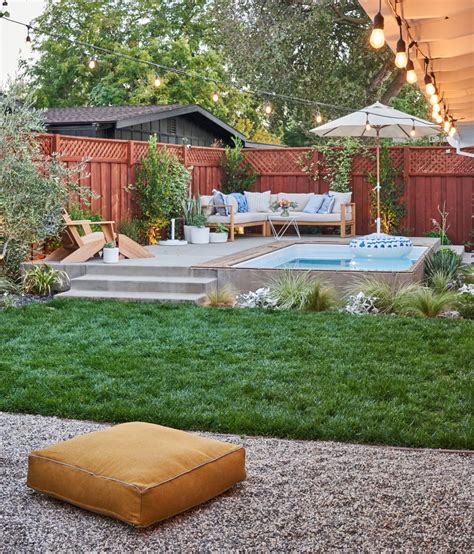 Heated Plunge Pool Creates a Year-Round Backyard | Yardzen