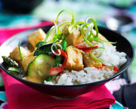 Tofu Thai Green Curry - Vegan Recipes | Veganuary