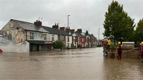 Support for those affected by Chesterfield floods - Chesterfield FC Community Trust