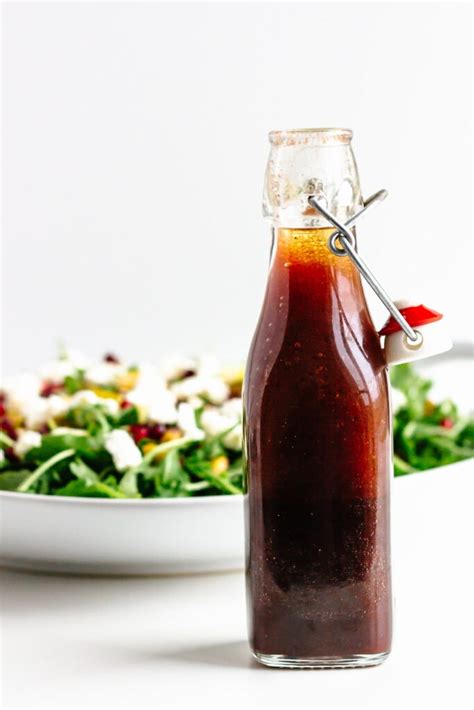 Pomegranate Salad Dressing (Pomegranate Vinaigrette) | Maple + Mango