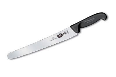 The Best Serrated Bread Knife | Reviews by Wirecutter