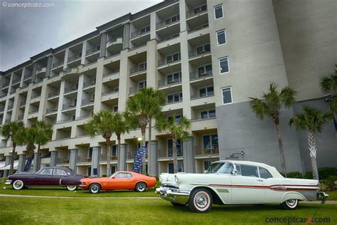 1957 Pontiac Bonneville - conceptcarz.com