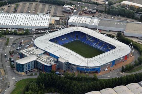 Madejski Stadium Capacity, Tickets, Seating Plan, Records, Location, Parking