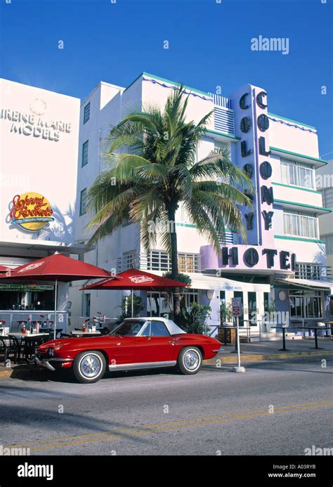 Art Deco hotel, Ocean Drive, Miami, Florida, USA Stock Photo - Alamy