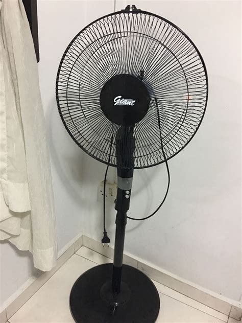 Giant Fan for Free, Home Appliances, Cooling & Air Care on Carousell