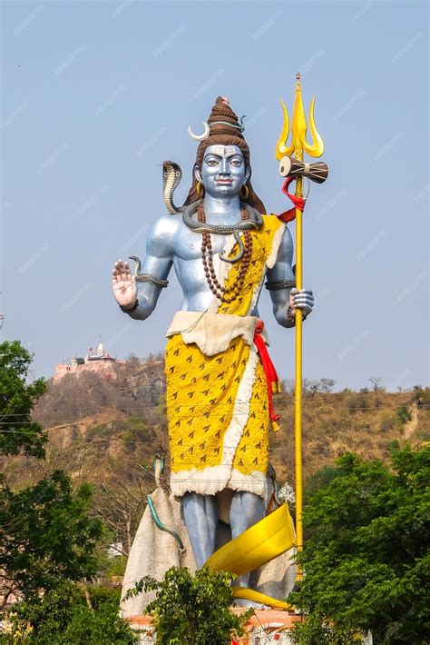 Premium Photo | Haridwar india beautiful view of shiva statue at ganga ...