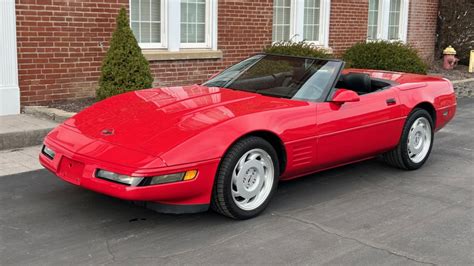 1992 Chevrolet Corvette Convertible for Sale at Auction - Mecum Auctions