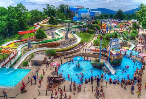 Best Water Theme Parks Near NYC for Families | Mommy Poppins - Things To Do in New York City ...