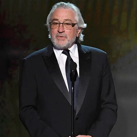 Robert De Niro Proves Why He's Such a Legend at SAG Awards