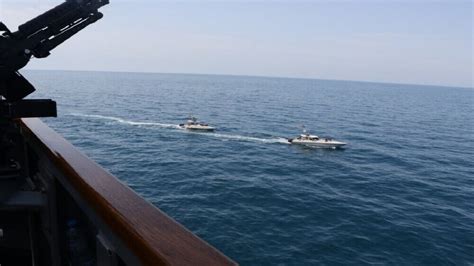 IRGC Navy advises U.S. to avoid adventurism in Persian Gulf - Tehran Times