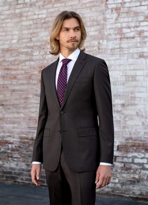 What Is & How to Wear a Sharkskin Suit - Suits Expert