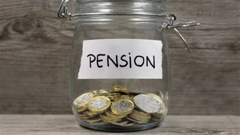 Pension changes at Budget 2023: What Jeremy Hunt's announcement will ...