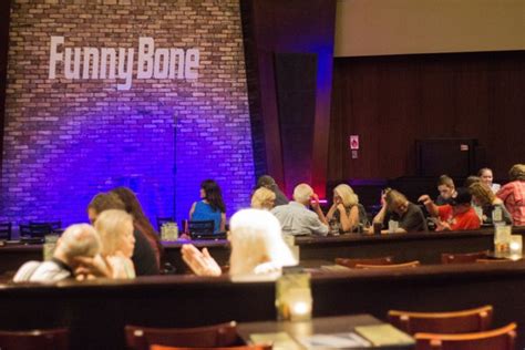 COLUMBUS FUNNY BONE COMEDY CLUB - 122 Photos & 137 Reviews - 145 Easton ...