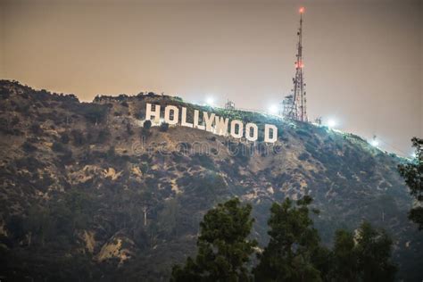 Hollywood Sign Lit at Night Editorial Stock Photo - Image of actor, hills: 132698743