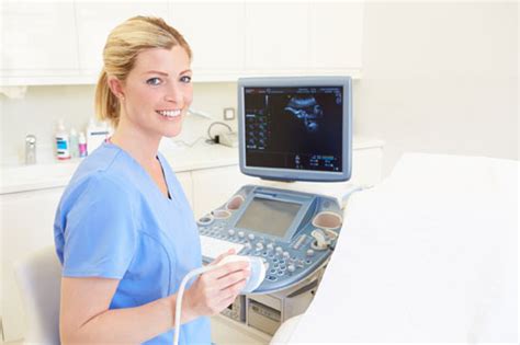 Diagnostic Medical Sonographer Career - Careertoolkit