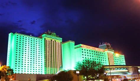 Laughlin Buzz: The Steakhouse at the Tropicana Laughlin