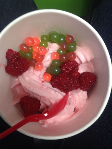 Cherry berry frozen yogurt! you see those little green things? I ...