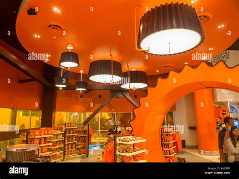 The Hershey's Chocolate World store in New York-New York hotel in Las Vegas Stock Photo - Alamy