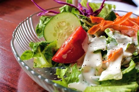 A Closer look at Fast-Food Salads | Healthy, Fast food salads, Gluten ...