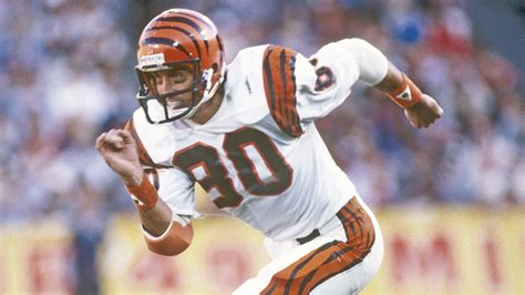 Burrow's Focus Has Collinsworth Recalling His Two Bengals QBs