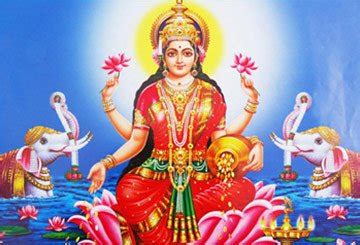 Lakshmi Aarti Lyrics in Hindi and English – Sing This Aarti to Get Wealth - DevotionalFolks