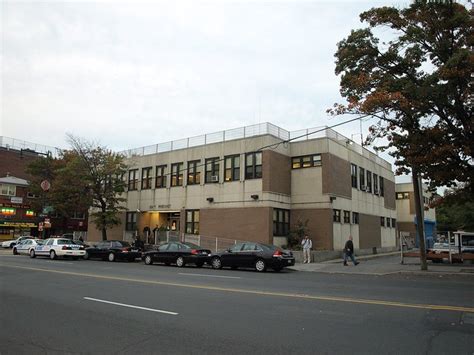 P109 NYPD Police Station Precinct 109, Flushing, Queens, New York City | Flickr - Photo Sharing!