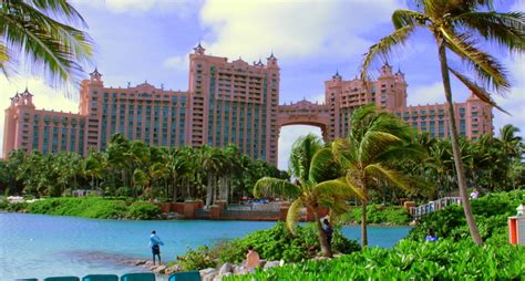 Inaugural PokerStars Championship Bahamas Kicks Off Today - Poker News