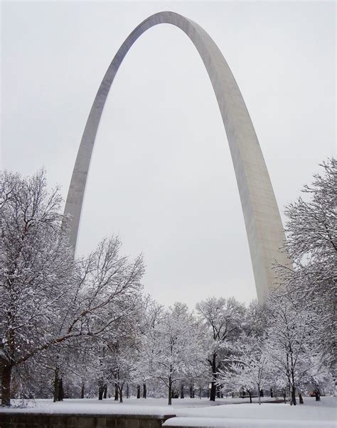 Edit free photo of Gateway arch,saint louis,snow,winter,cold - needpix.com