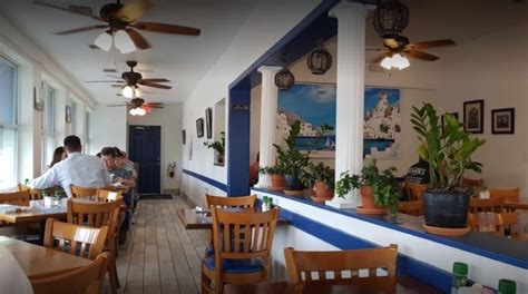 The 10 Best Seafood Restaurants in Tarpon Springs, FL