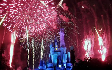 Walt Disney World New Year's Eve Attraction Wait Times | WDW Kingdom