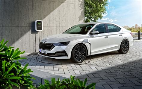 Novo Skoda Octavia ganha em emotividade, tecnologia e eficiência