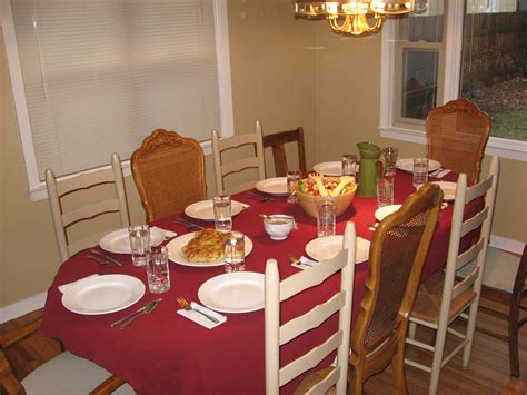 File:Set dinner table.jpg - Wikipedia