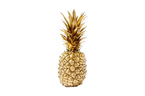 Golden pineapple fruit decoration isolated on a transparent background 21356676 PNG