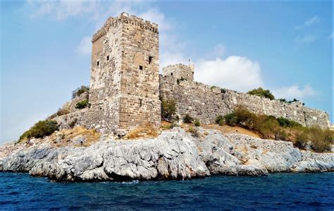 Bodrum Castle and the Museum of Underwater Archaeology- Property Turkey