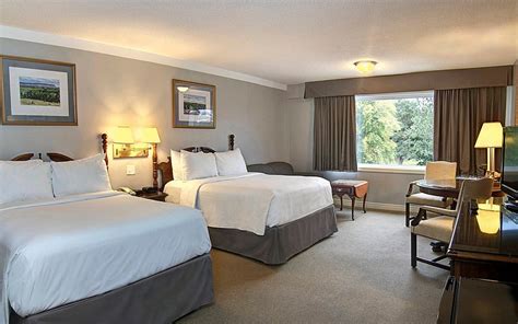 Old Orchard Inn & Spa - UPDATED 2021 Prices, Reviews & Photos ...