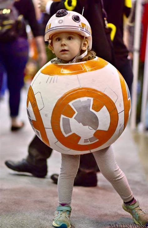 This is one way to cosplay your kid. Cute BB8 cosplay Photo by Martin Wong | Fandom randoms ...