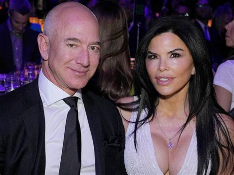 jeff bezos girlfriend age - DotComStories