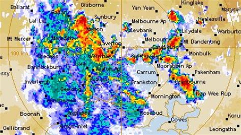 Melbourne weather: Storms threatening city as wild weekend weather ...