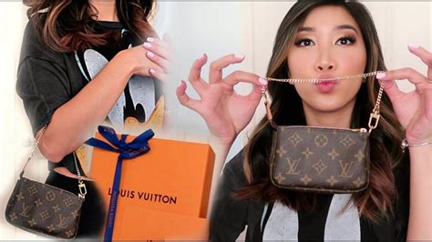 LOUIS VUITTON MINI POCHETTE ACCESSOIRES MONOGRAM 2019 UNBOXING - YouTube