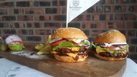 The Izzy Burger, Claremont, Cape Town | Zomato