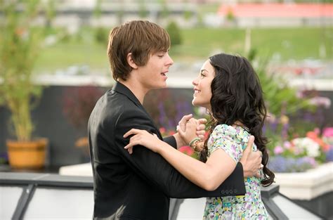 Will There Be a High School Musical 4? | POPSUGAR Entertainment