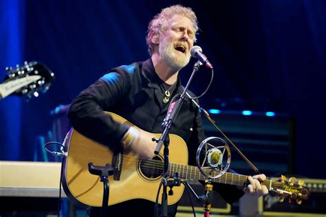 Glen Hansard Talks Riding Trains With David Letterman For U2's 'Homecoming'